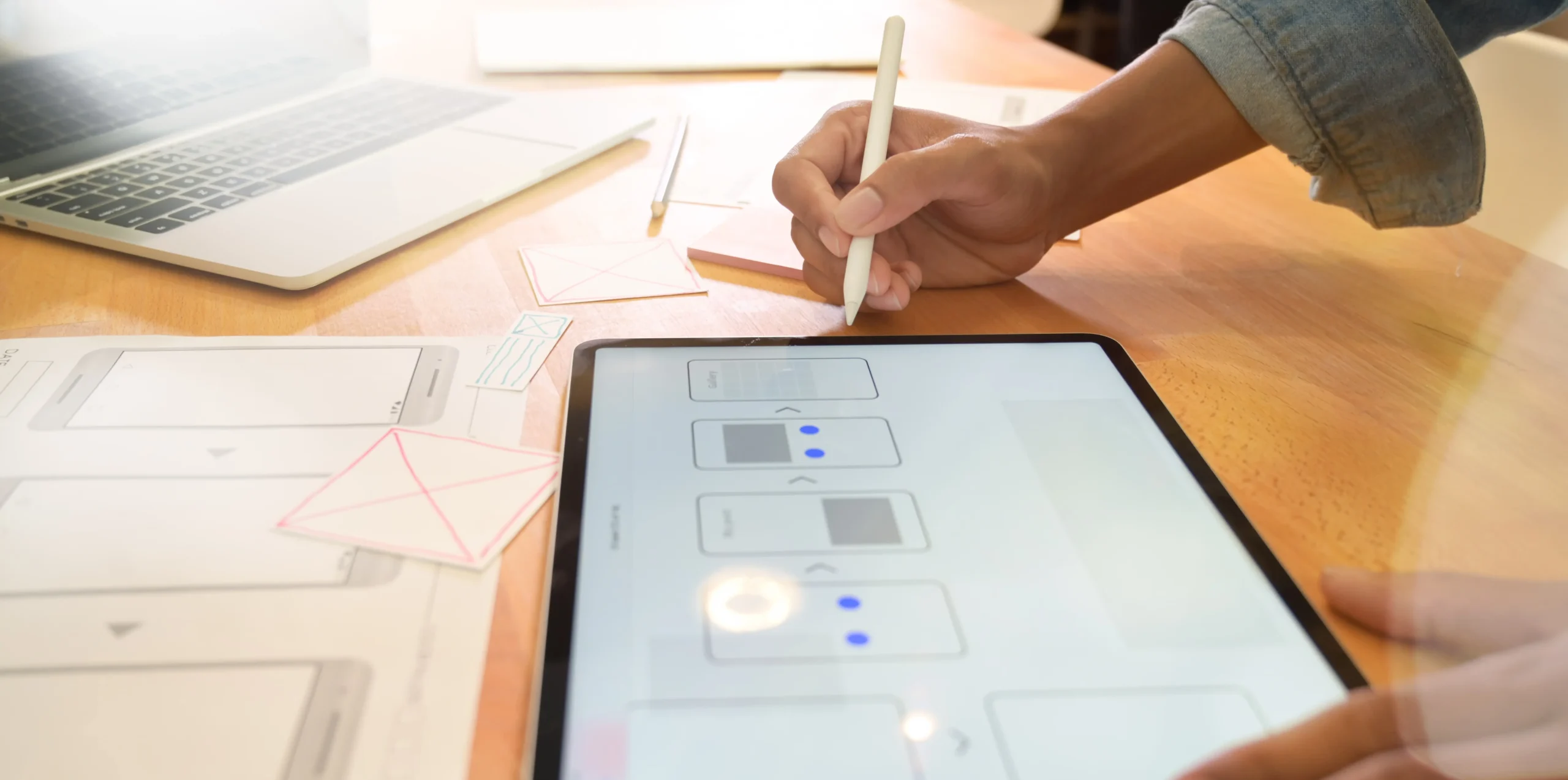 Antes de Contratar una Página Web ¿Qué Tener Listo?